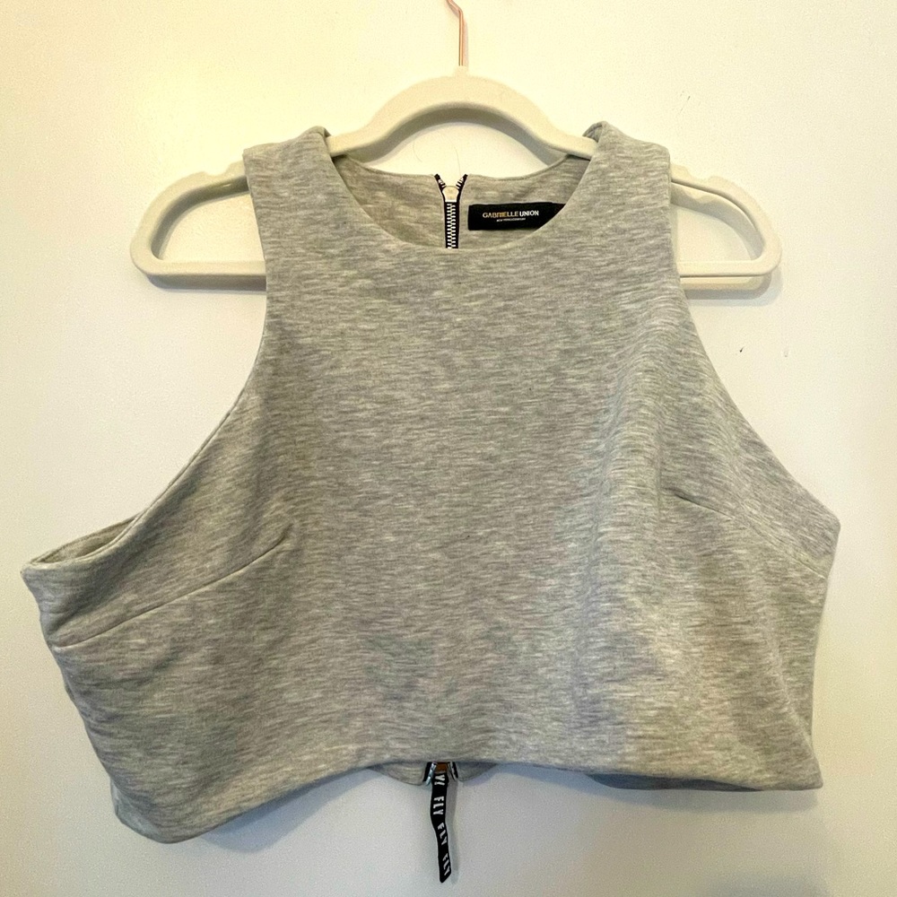 Cute, sporty, crop top.
